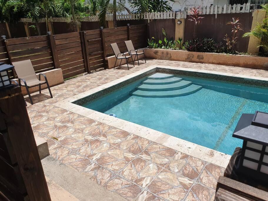 Central Upscale New Kingston Apt With Pool المظهر الخارجي الصورة